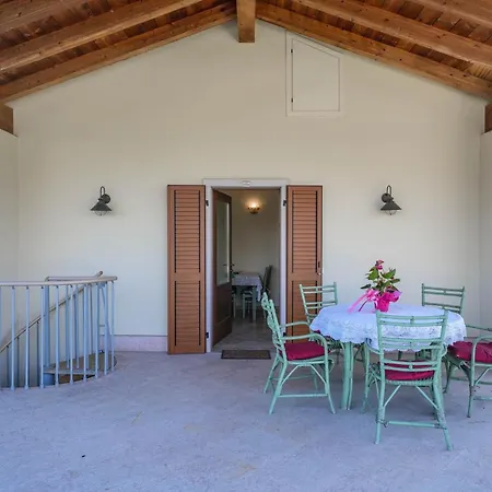 Romantico Nel In Fronte Acquardens Sant'Ambrogio di Valpolicella